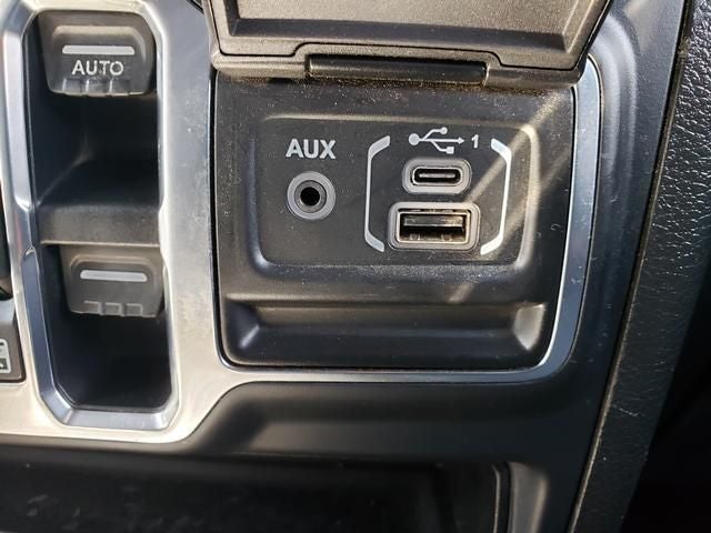 2019 Jeep Wrangler Unlimited Sahara 4x4