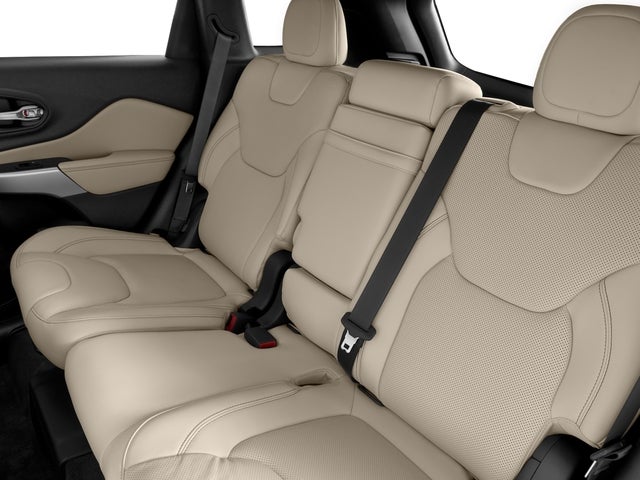 2016 Jeep Cherokee Overland