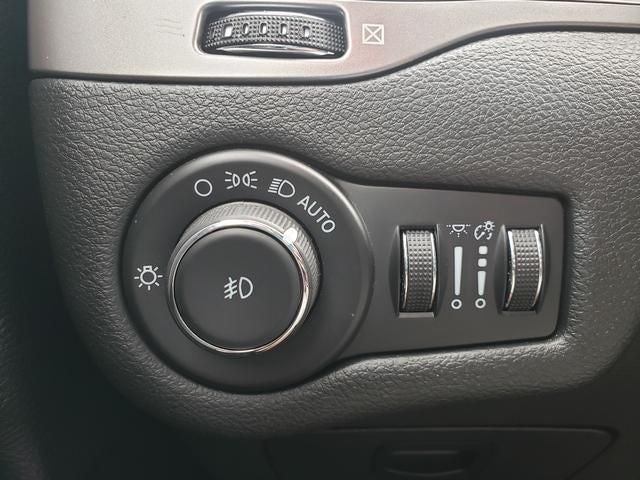 2022 Jeep Cherokee Latitude Lux 4x4