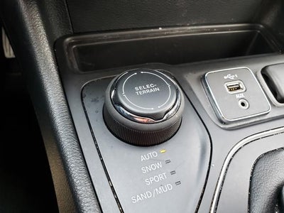 2022 Jeep Cherokee Latitude Lux 4x4