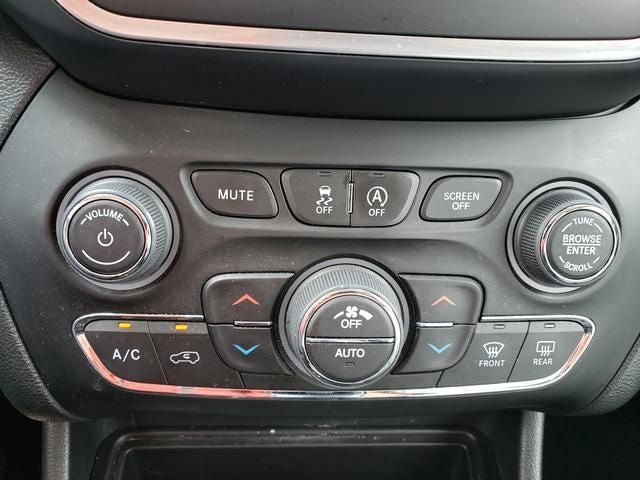 2022 Jeep Cherokee Latitude Lux 4x4