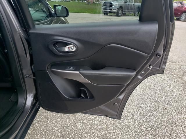 2022 Jeep Cherokee Latitude Lux 4x4