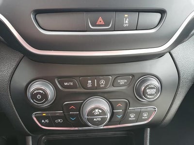2022 Jeep Cherokee Latitude Lux 4x4