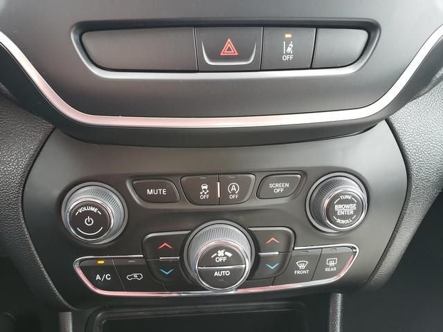 2022 Jeep Cherokee Latitude Lux 4x4