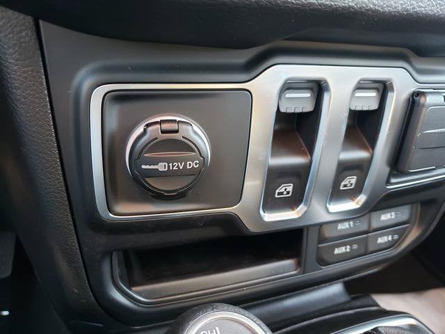 2027 Jeep Wrangler WRANGLER 2-DOOR SPORT