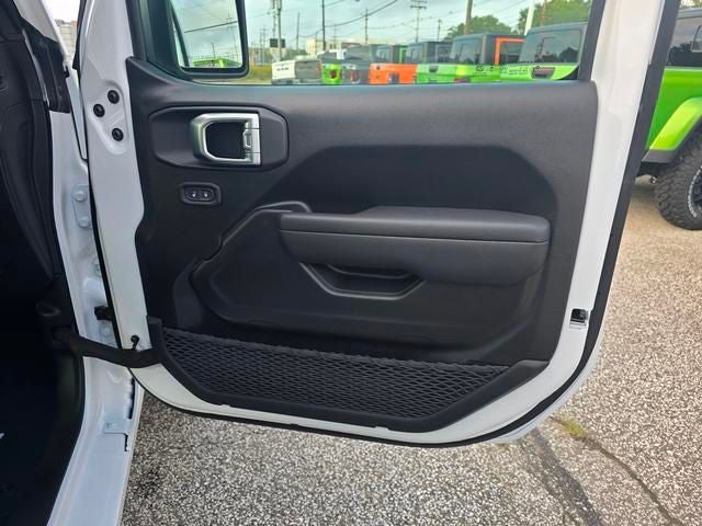 2027 Jeep Wrangler WRANGLER 4-DOOR SPORT S