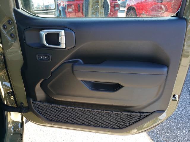 2027 Jeep Wrangler WRANGLER 4-DOOR SPORT S