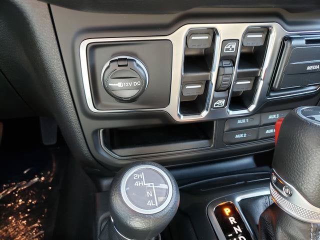 2027 Jeep Wrangler WRANGLER 4-DOOR SPORT S