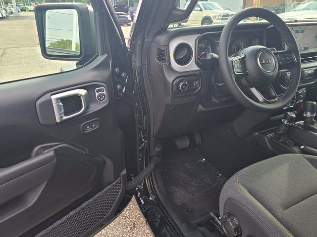 2027 Jeep Wrangler WRANGLER 4-DOOR SPORT S