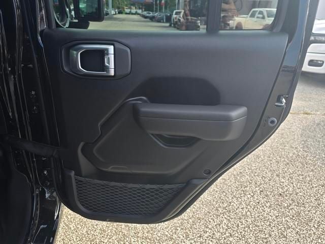 2027 Jeep Wrangler WRANGLER 4-DOOR SPORT S