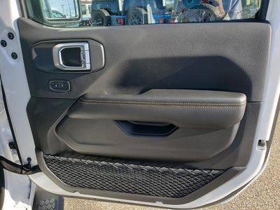 2027 Jeep Wrangler WRANGLER 4-DOOR SAHARA