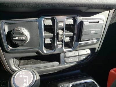 2027 Jeep Wrangler WRANGLER 4-DOOR SAHARA