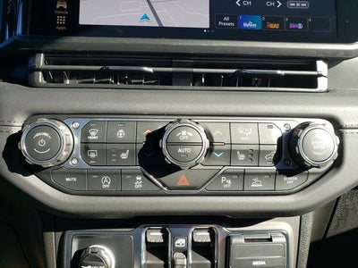 2027 Jeep Wrangler WRANGLER 4-DOOR SAHARA