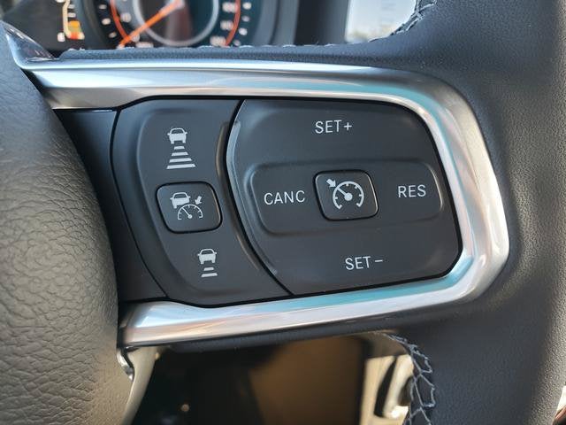2027 Jeep Wrangler WRANGLER 4-DOOR SAHARA