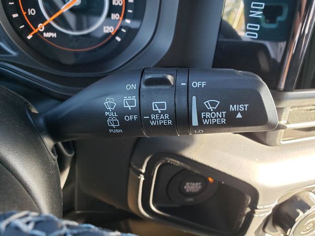 2027 Jeep Wrangler WRANGLER 4-DOOR SAHARA