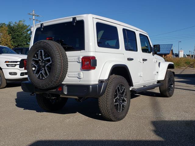 2027 Jeep Wrangler WRANGLER 4-DOOR SAHARA