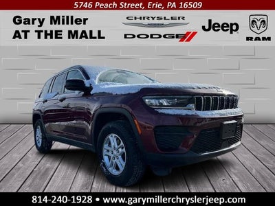 2023 Jeep Grand Cherokee Laredo 4x4