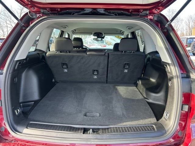 2023 Jeep Grand Cherokee Laredo 4x4