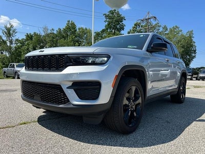 2023 Jeep Grand Cherokee Altitude 4x4