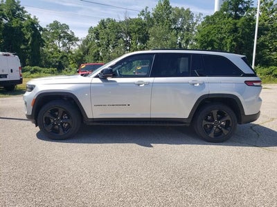 2023 Jeep Grand Cherokee Altitude X 4x4