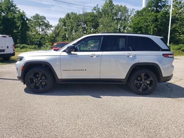 2023 Jeep Grand Cherokee Altitude X 4x4
