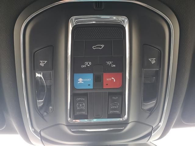 2024 Jeep Grand Cherokee Laredo X 4x4