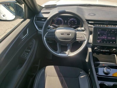 2025 Jeep Grand Cherokee Altitude X 4x4