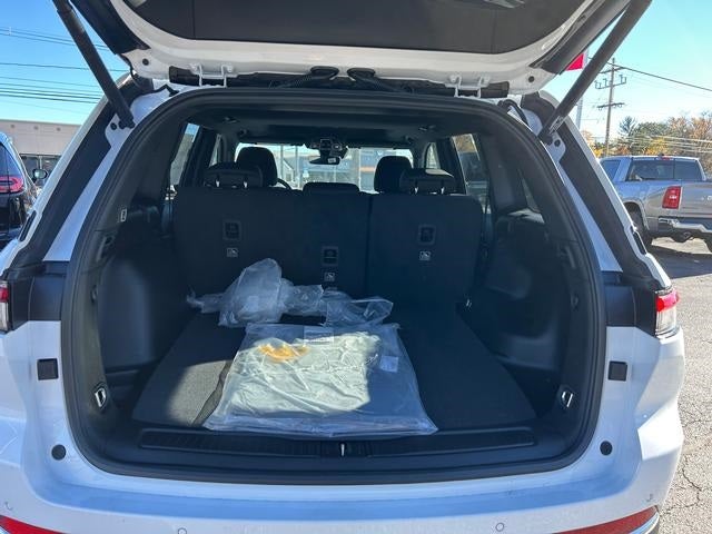 2025 Jeep Grand Cherokee GRAND CHEROKEE LAREDO X 4X4