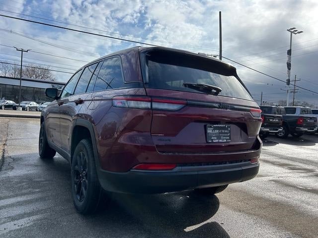 2026 Jeep Grand Cherokee GRAND CHEROKEE LAREDO ALTITUDE 4X4