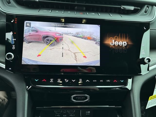 2026 Jeep Grand Cherokee GRAND CHEROKEE LAREDO ALTITUDE 4X4