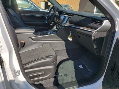 2027 Jeep Grand Cherokee GRAND CHEROKEE LAREDO ALTITUDE 4X4