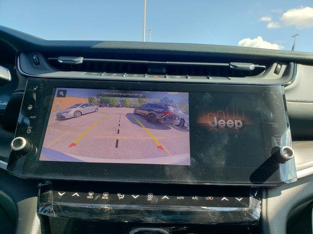 2027 Jeep Grand Cherokee GRAND CHEROKEE LAREDO ALTITUDE 4X4