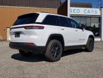 2027 Jeep Grand Cherokee GRAND CHEROKEE LAREDO ALTITUDE 4X4