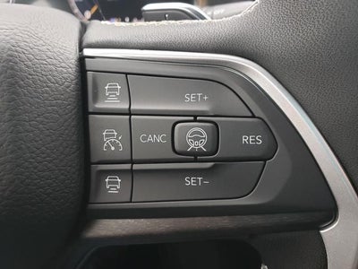 2026 Jeep Grand Cherokee GRAND CHEROKEE LAREDO ALTITUDE 4X4