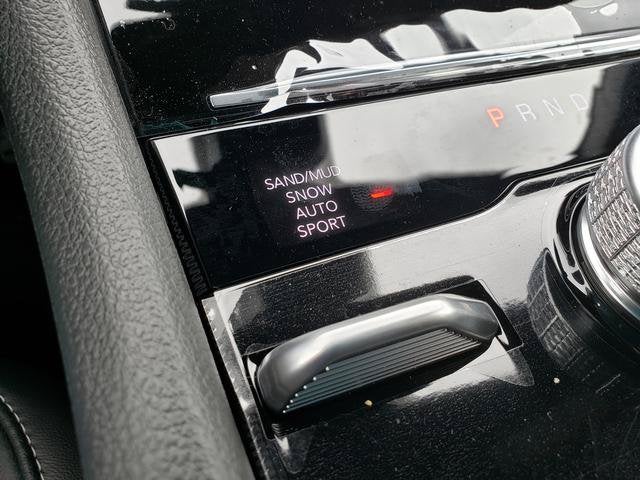 2027 Jeep Grand Cherokee GRAND CHEROKEE LAREDO ALTITUDE 4X4