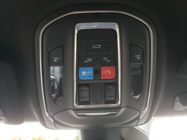2027 Jeep Grand Cherokee GRAND CHEROKEE LAREDO ALTITUDE 4X4