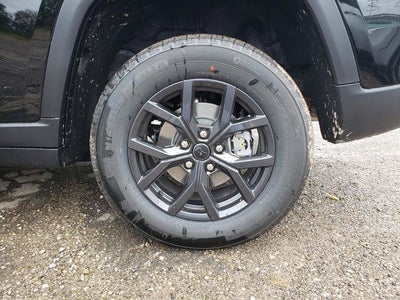 2027 Jeep Grand Cherokee GRAND CHEROKEE LAREDO ALTITUDE 4X4