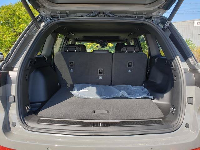 2027 Jeep Grand Cherokee GRAND CHEROKEE LAREDO ALTITUDE 4X4