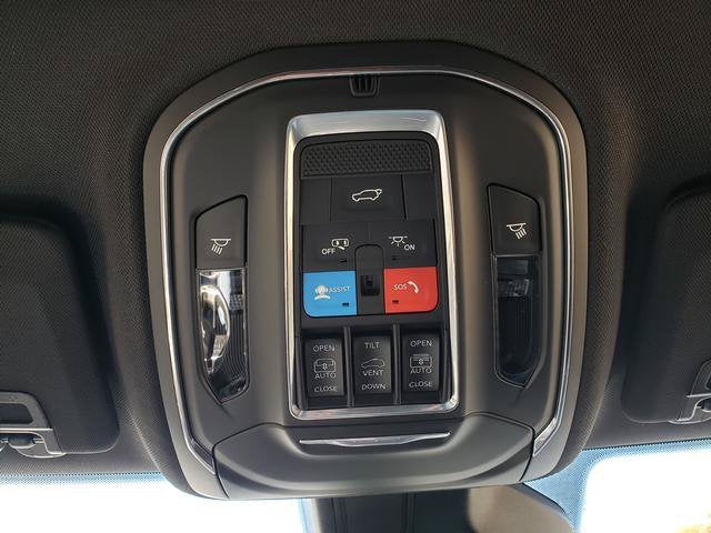 2027 Jeep Grand Cherokee GRAND CHEROKEE LIMITED RESERVE 4X4