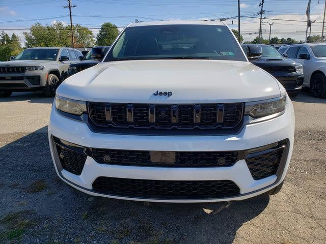 2027 Jeep Grand Cherokee GRAND CHEROKEE LIMITED RESERVE 4X4