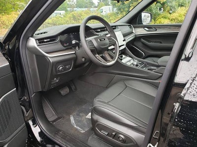 2027 Jeep Grand Cherokee GRAND CHEROKEE LIMITED RESERVE 4X4