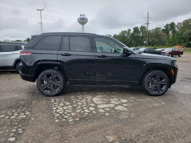 2027 Jeep Grand Cherokee GRAND CHEROKEE LIMITED RESERVE 4X4