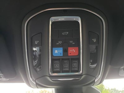 2027 Jeep Grand Cherokee GRAND CHEROKEE LIMITED RESERVE 4X4