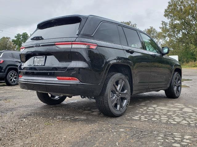 2027 Jeep Grand Cherokee GRAND CHEROKEE LIMITED RESERVE 4X4