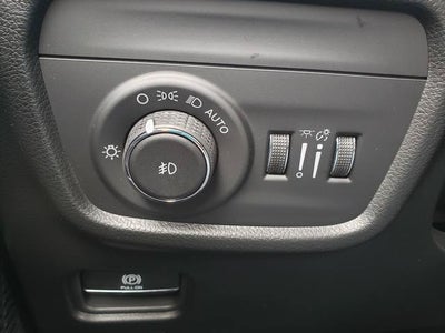 2027 Jeep Grand Cherokee GRAND CHEROKEE LIMITED RESERVE 4X4