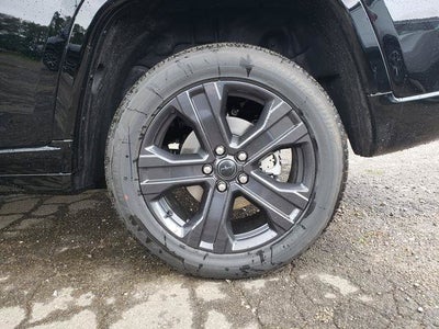 2027 Jeep Grand Cherokee GRAND CHEROKEE LIMITED RESERVE 4X4