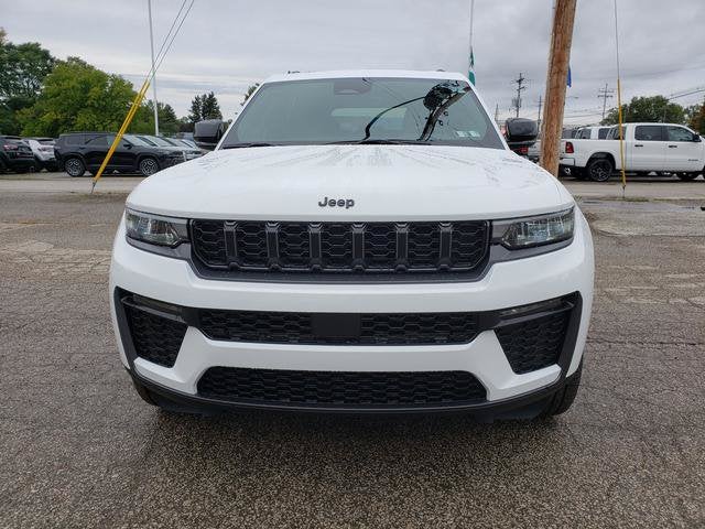 2027 Jeep Grand Cherokee GRAND CHEROKEE LIMITED 4X4