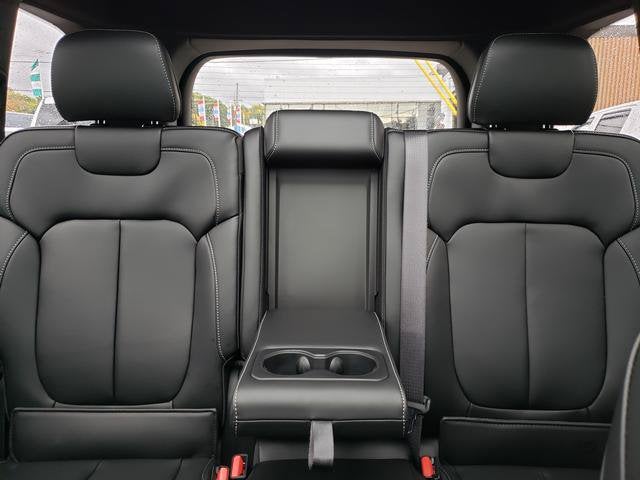 2027 Jeep Grand Cherokee GRAND CHEROKEE LIMITED 4X4