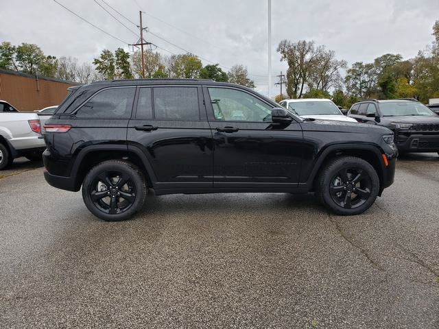 2027 Jeep Grand Cherokee GRAND CHEROKEE LIMITED 4X4