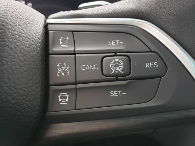 2027 Jeep Grand Cherokee GRAND CHEROKEE LIMITED 4X4